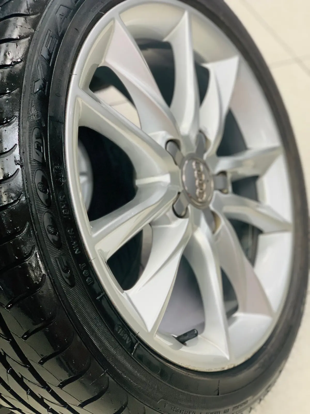 17” Oem Audi 5/112 Pre Owned Mags & Tyres 1
