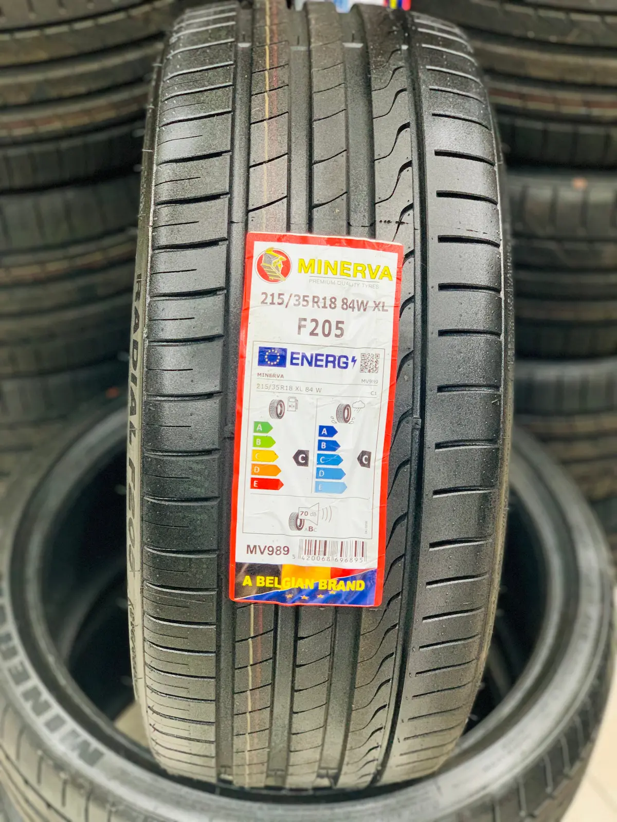 215/35/18 Minerva Tyres 1
