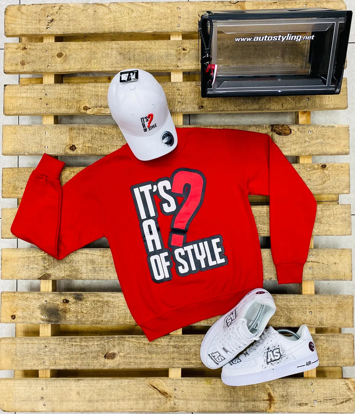 Autostyling Its A ? Of Style Sweater Red 1