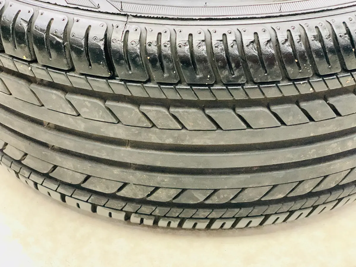 15” Oem Preowned Rox Wheels & Tyres 2