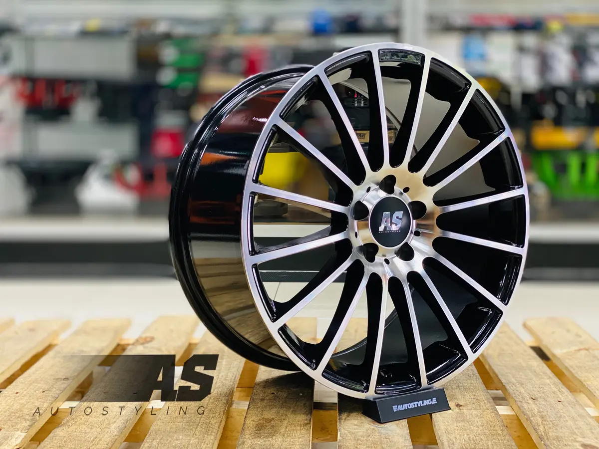 19” As- C63 5/112 Black Machine Face 1