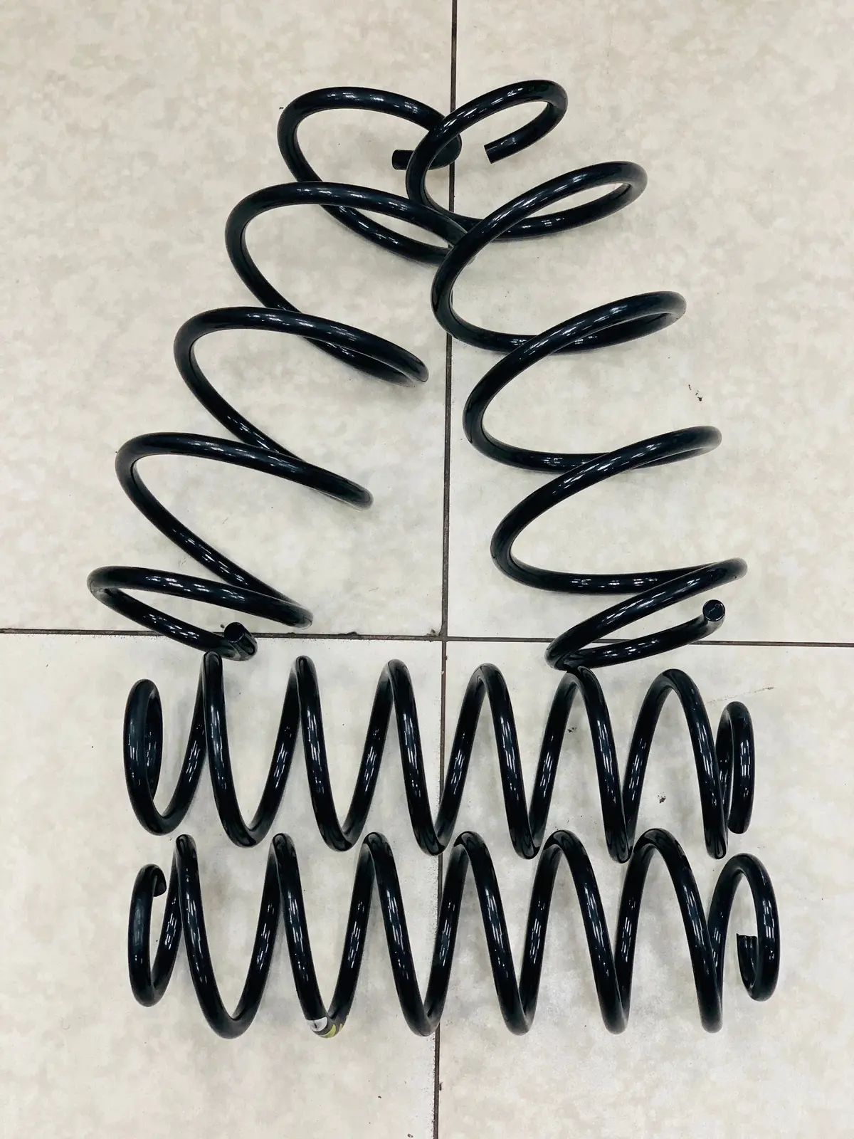 Vw Mk5 Gti Oem Used Springs 1