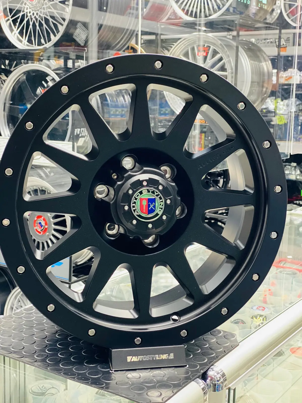 18” F611297  6X139 Bakkie Rims 1