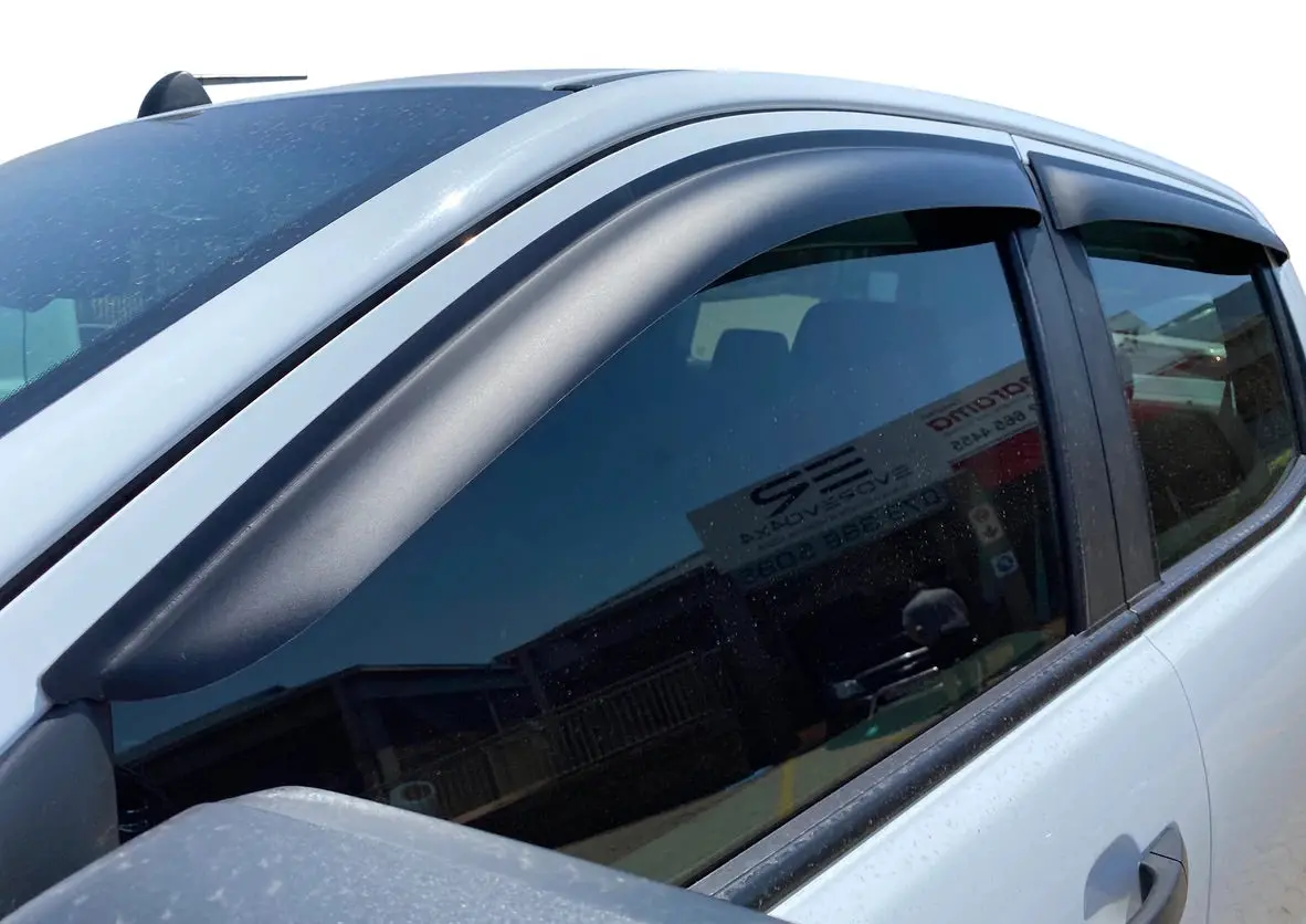 Windshields Ford Ranger T6/T7 Matt Black Single / Club Cab 1