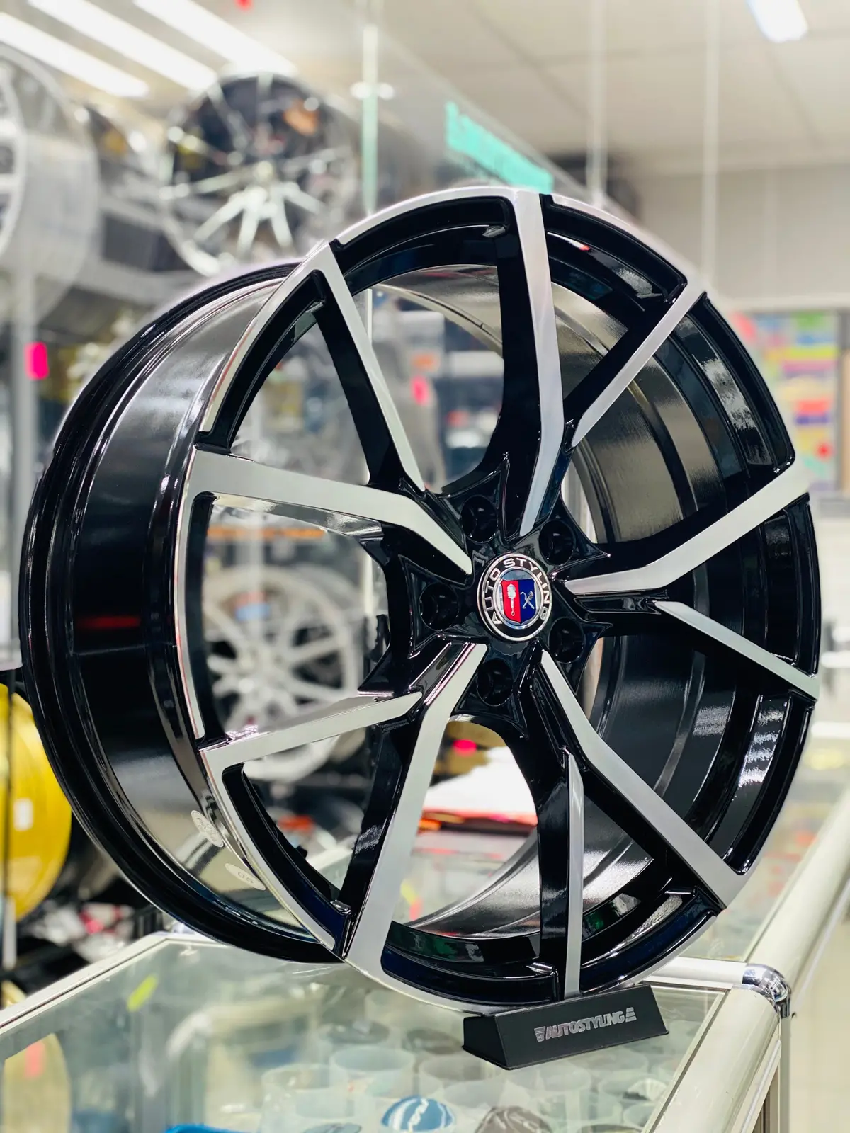 19” As- Vap 25 5/112 Black 1