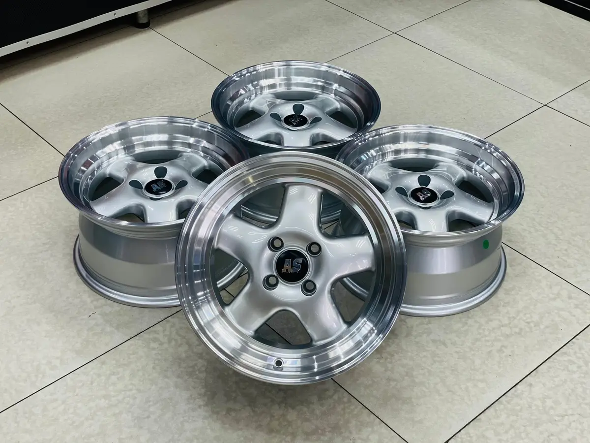 15” As Vr6  Vura Silver  4/100 1