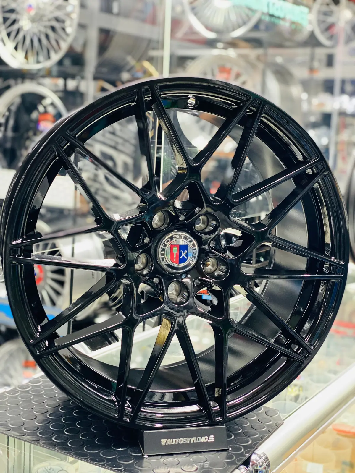 19” As-F80 Comp 5X120 Black 1