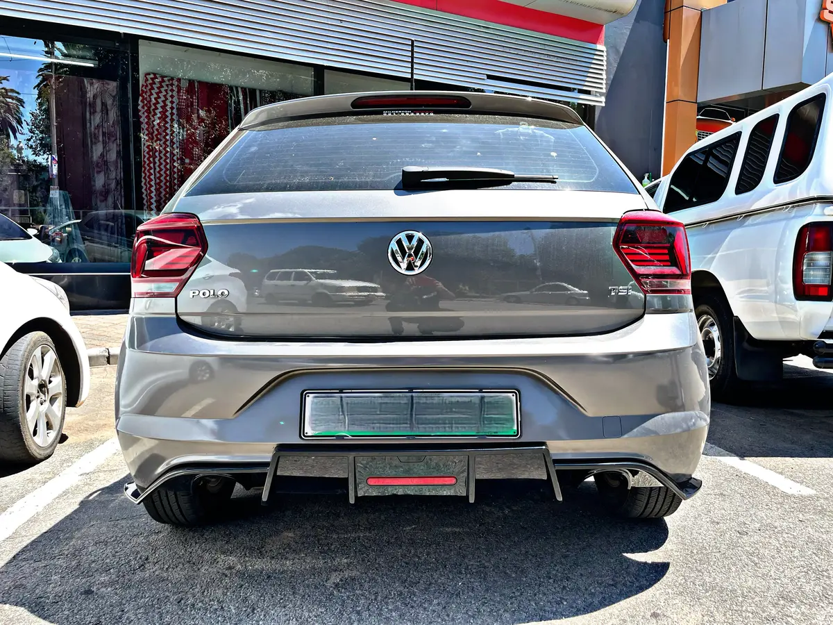 Vw Polo 8 / Aw Tsi  Rear Diffuser With Led Light 1