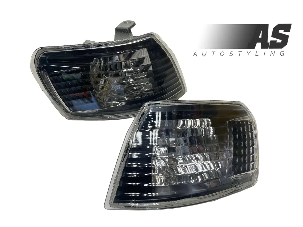 Toyota Corolla Rxi  98-01 Blk/Chrome Corner Lamps Sold In Pair 1