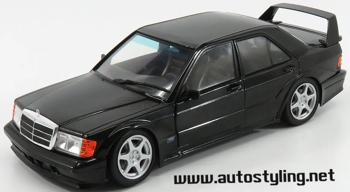 Solido 1:18 Scale Model Car Mercedes 190E Evo2 1