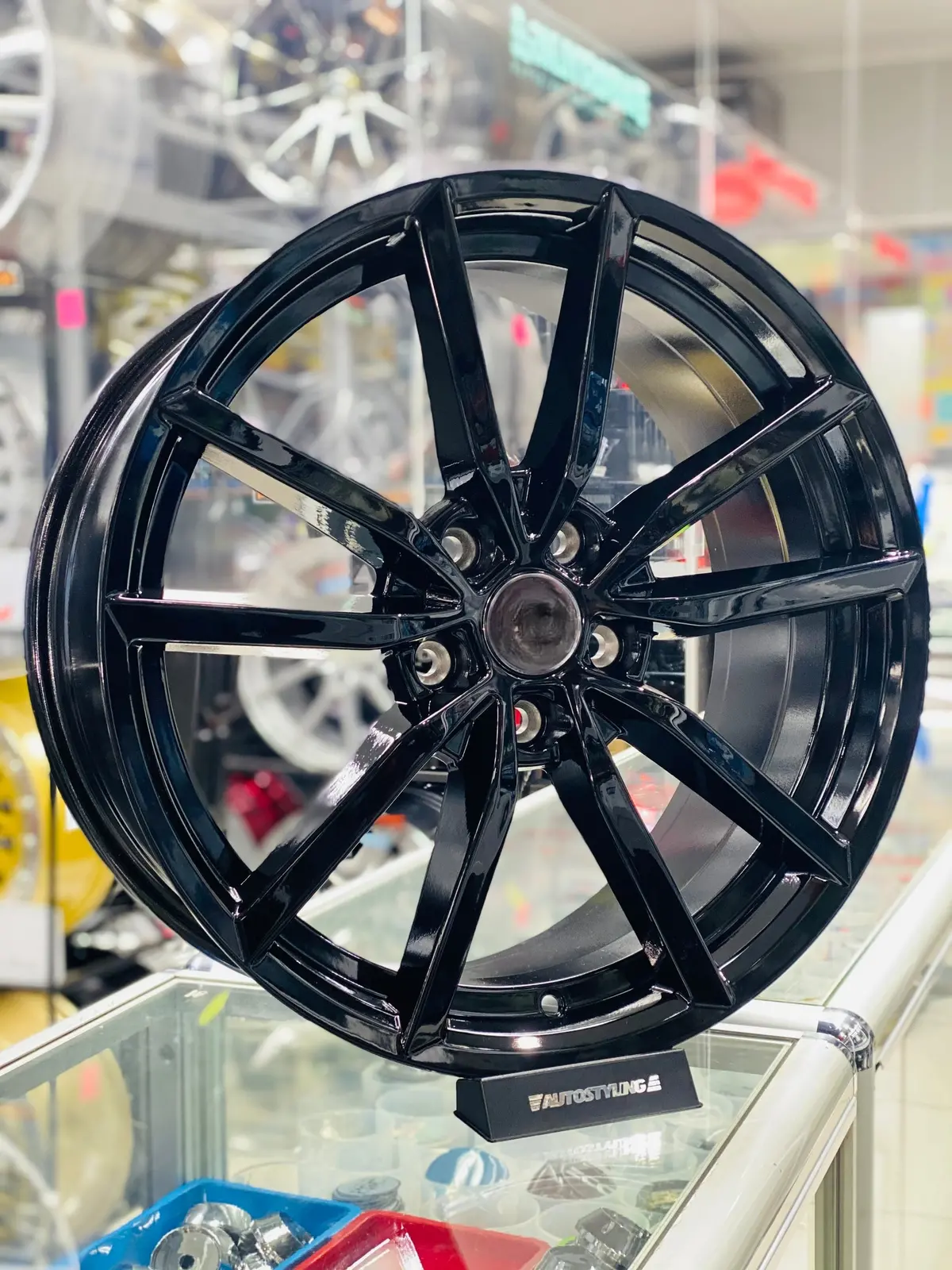 17” As- Pretoria 5/100 Gloss Black 1