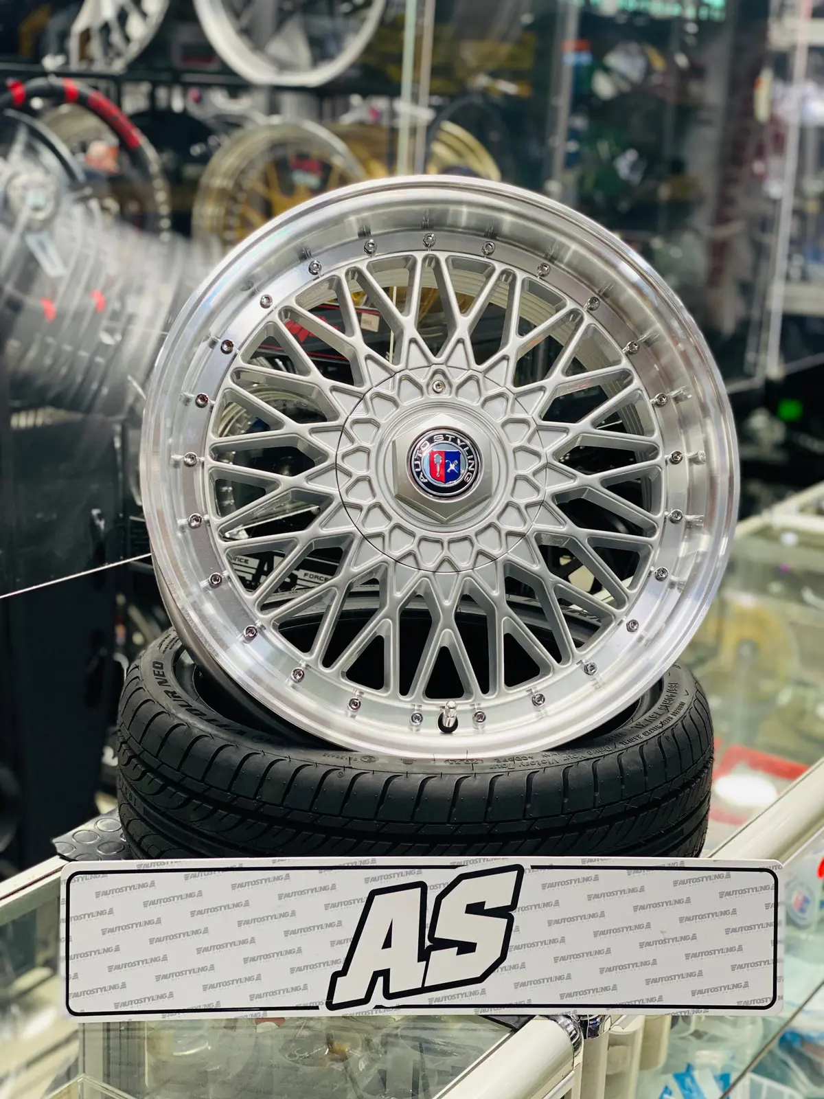 17” M5649 Bbs Silver 5X100 & 5X114 1
