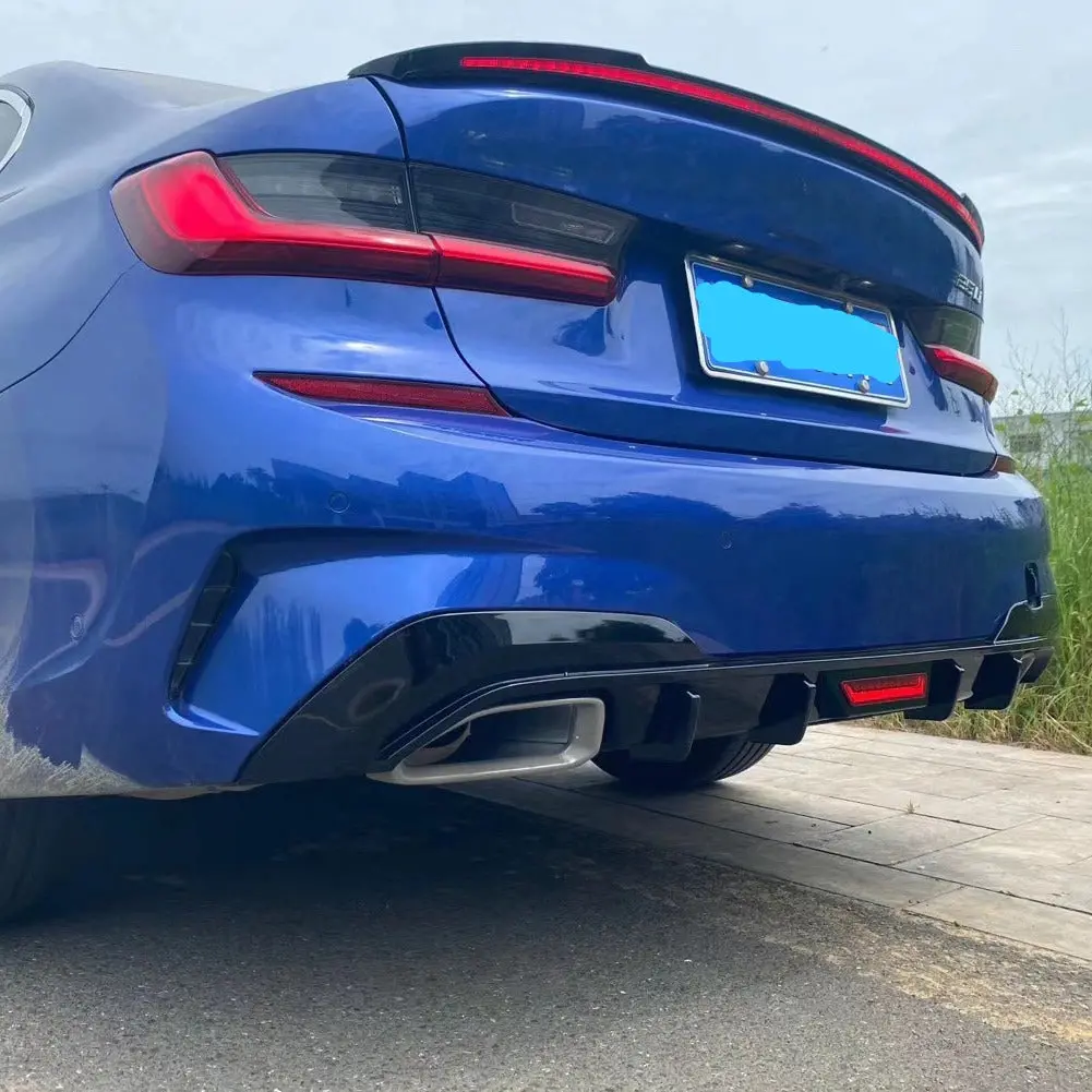 Bm G20 F1 Style Rear Diffuser With Led 1