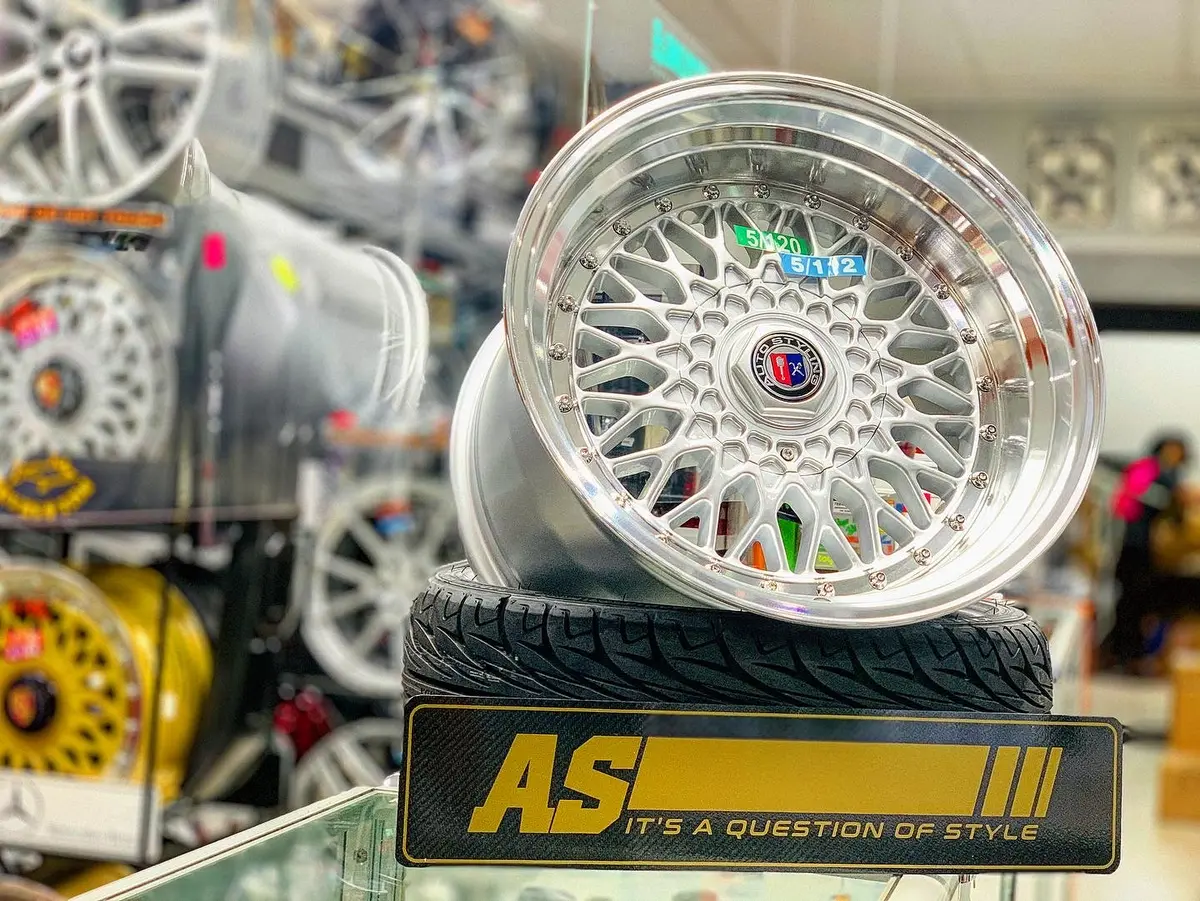 18” As- Mesh 5/112 5/120 Silver 1