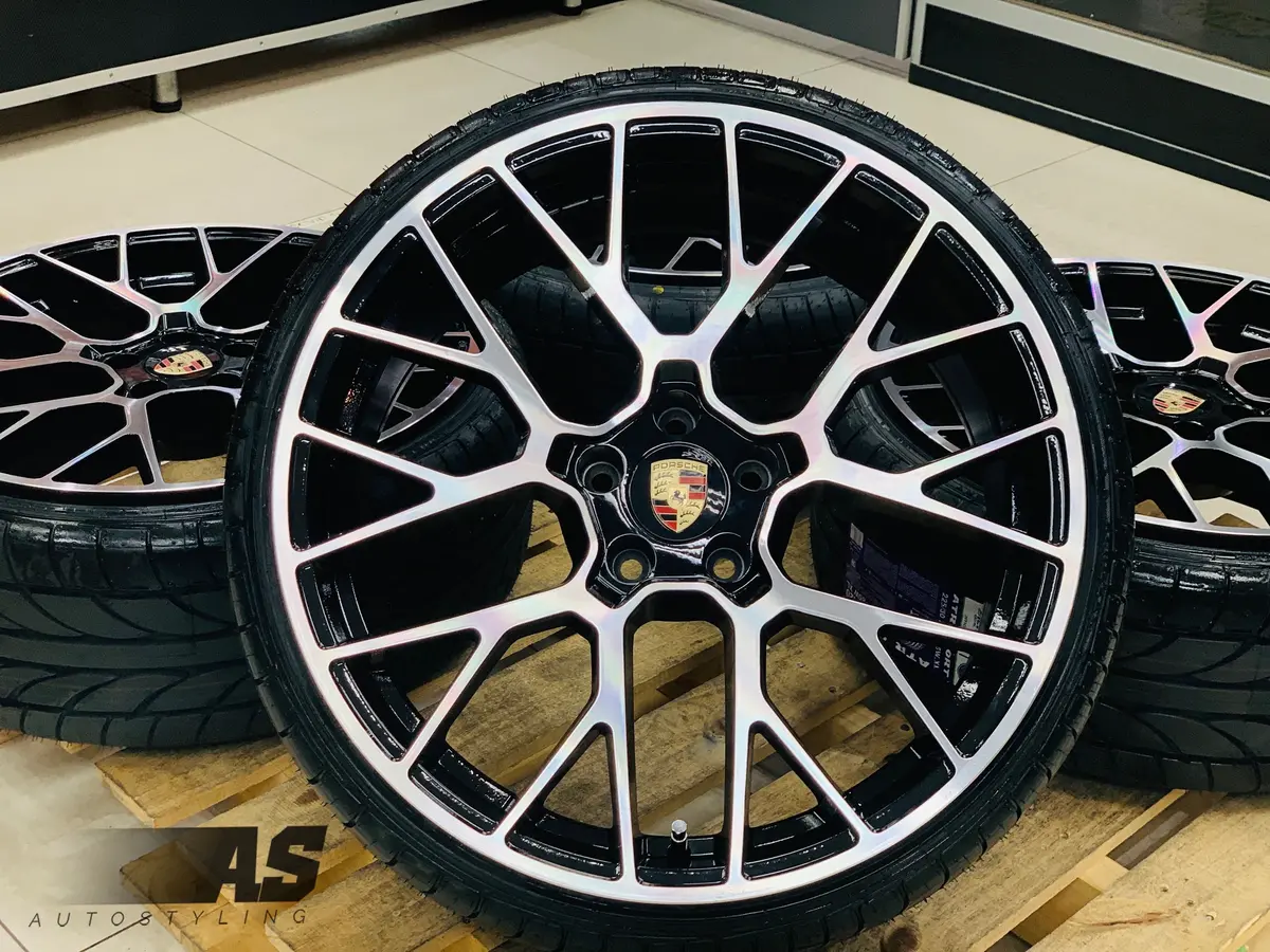 20” As-Av46 5/112 Mb + 225/30/20 Achilles By Yokohama Combo 1
