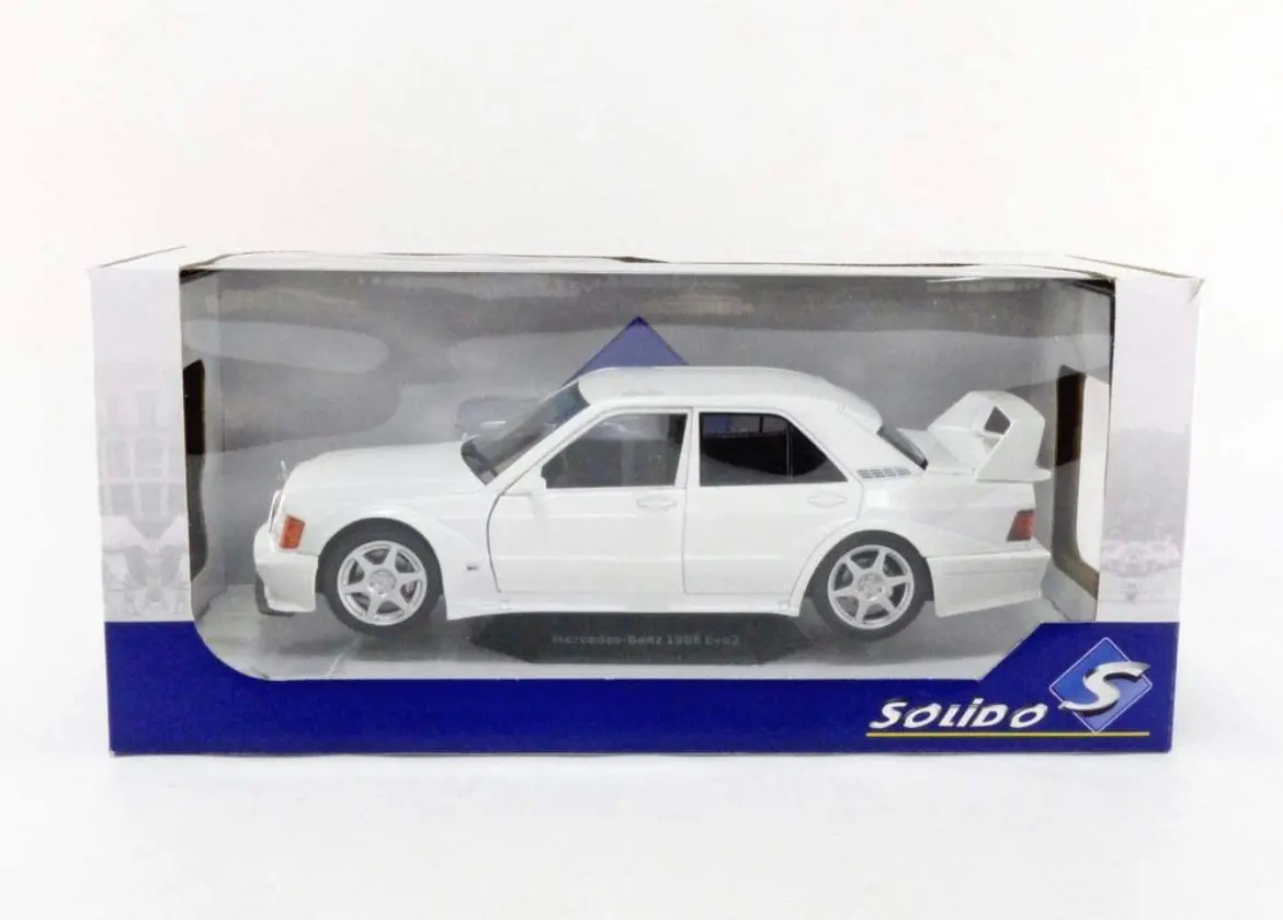 Solido 1:18 Scale Model Car Mercedes 190E Evo2 1