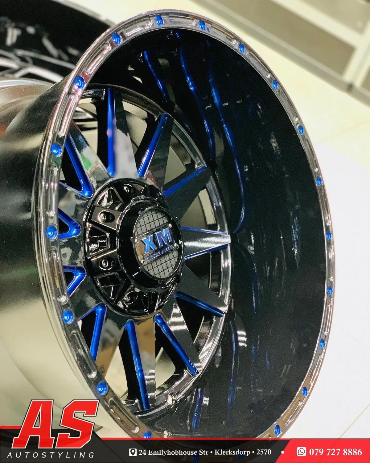 20” As-Xm312 20X12j Gloss Black/ Blue 2