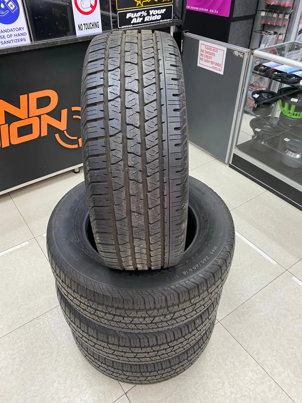 265/60/18 Continental Cross Contact Lx ( Used ) Tyres 1