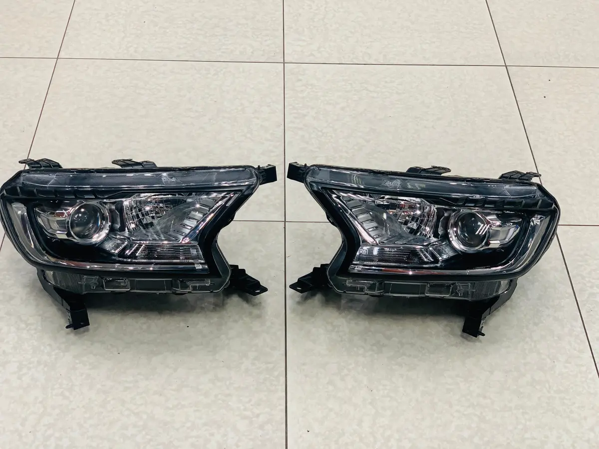 Ford Ranger Oem 2018 Wildtrak Preowned Headlights 1