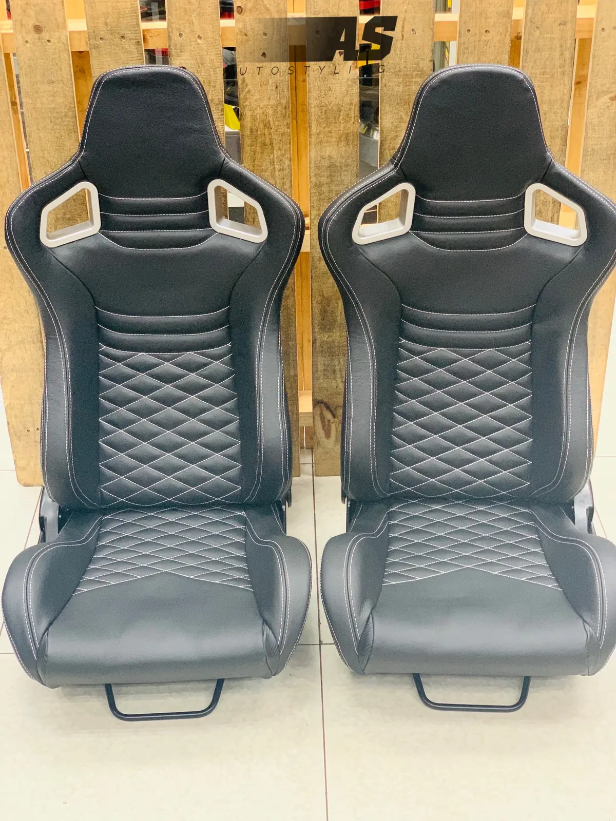 As Wingback Seats (C) Genuine Leather 1